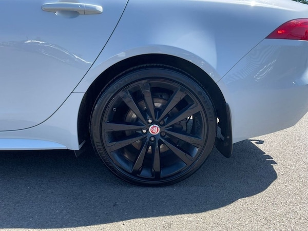 Used Jaguar XF 2018 for sale - 74391335: Photo 12