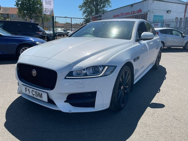Used Jaguar XF 2018 for sale - 74391335: Photo 3