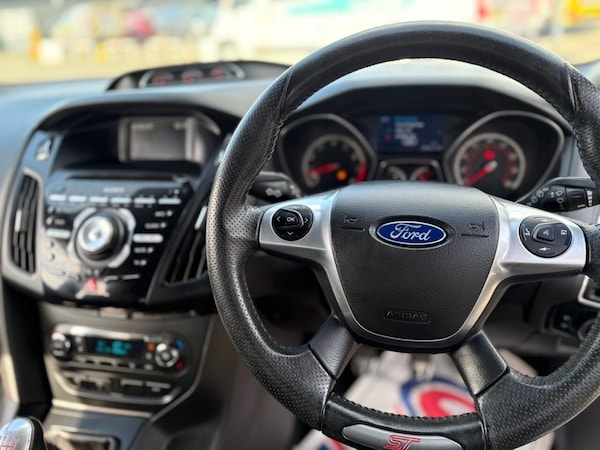 Used Ford Focus 2014 for sale - 75527564: Photo 26