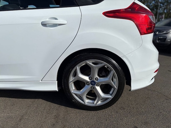 Used Ford Focus 2014 for sale - 75527564: Photo 9