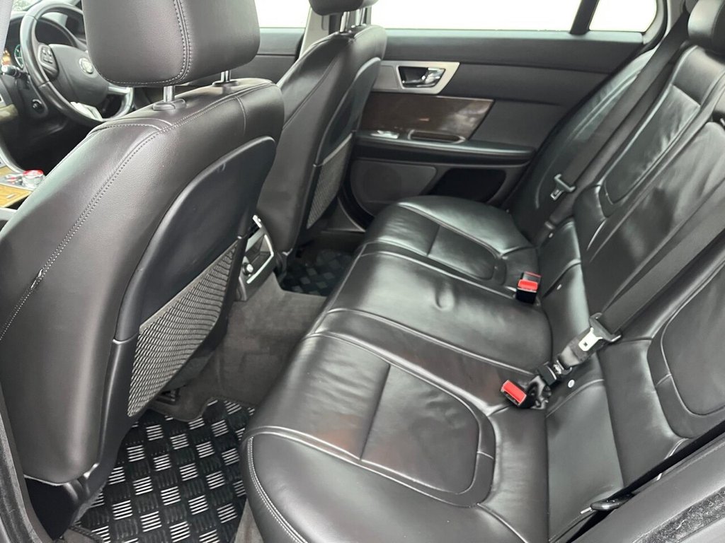 Used Jaguar XF 2015 for sale - 77153126: Photo 10