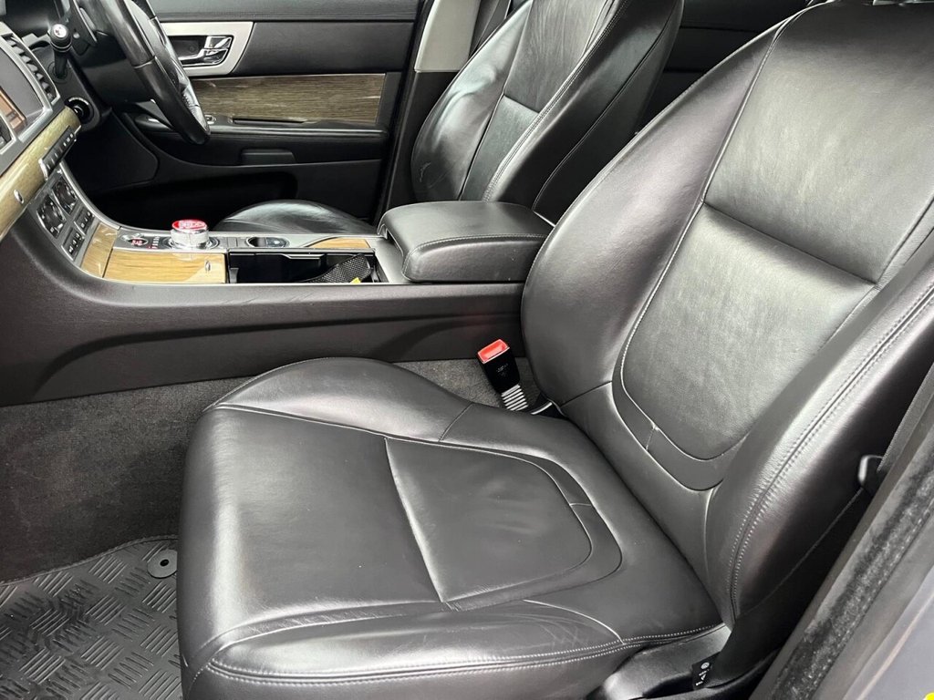 Used Jaguar XF 2015 for sale - 77153126: Photo 18