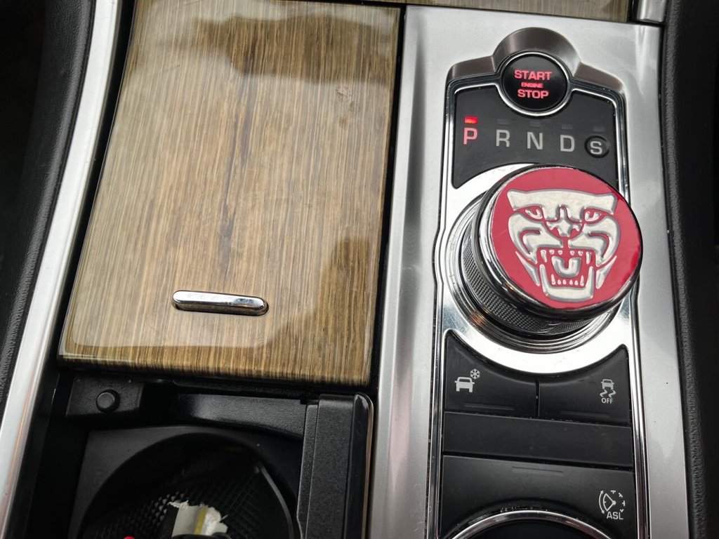 Used Jaguar XF 2015 for sale - 77153126: Photo 27