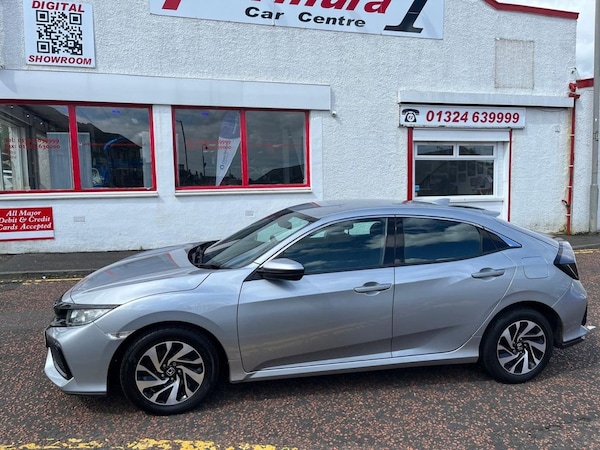Used Honda Civic 2018 for sale - 71148791: Photo 10