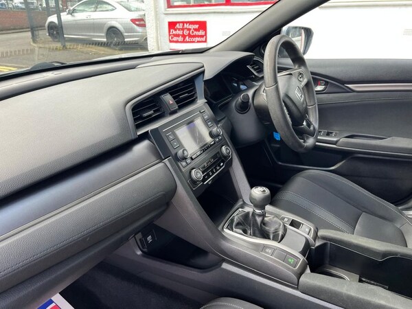 Used Honda Civic 2018 for sale - 71148791: Photo 14