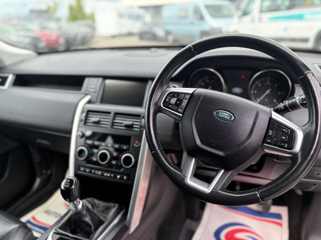 Used Land Rover Discovery Sport 2018 for sale - 77152909: Photo 15