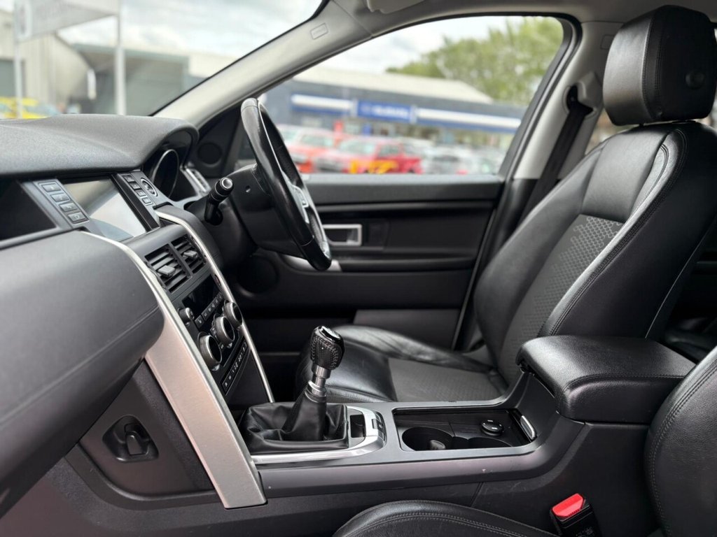 Used Land Rover Discovery Sport 2018 for sale - 77152909: Photo 28