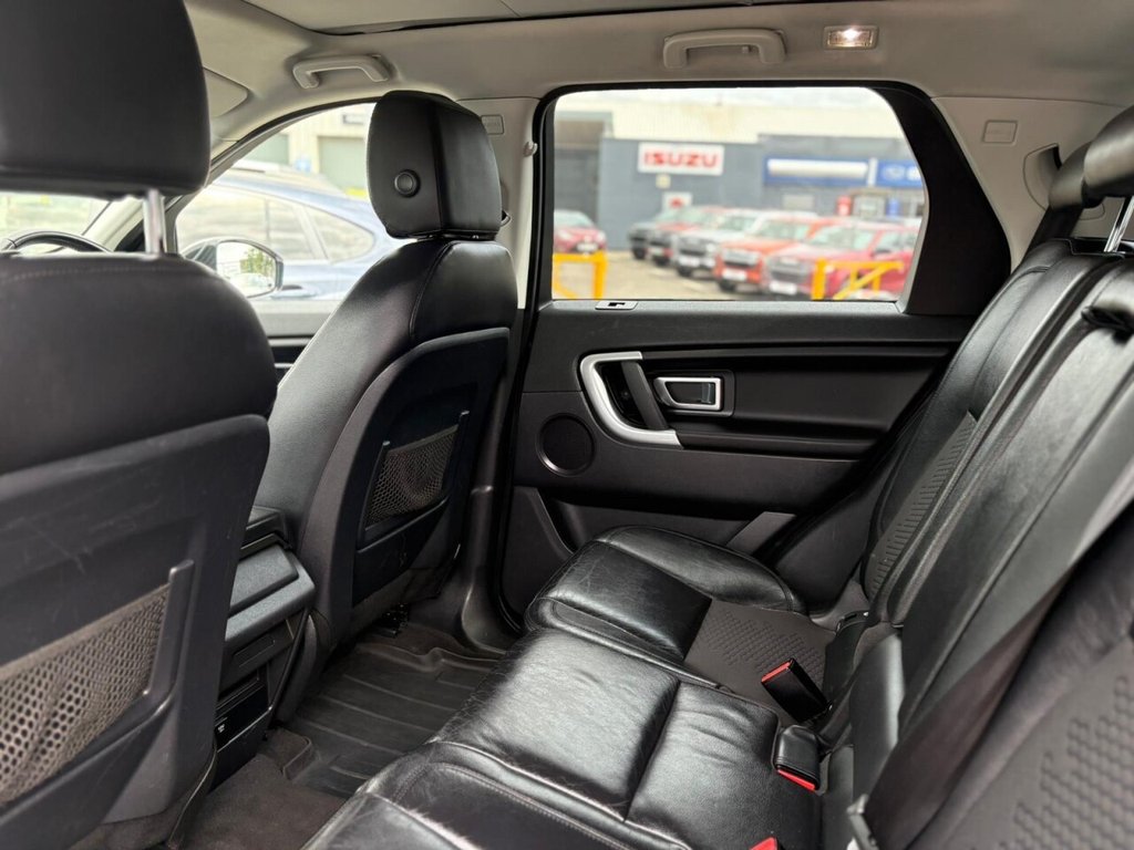 Used Land Rover Discovery Sport 2018 for sale - 77152909: Photo 31
