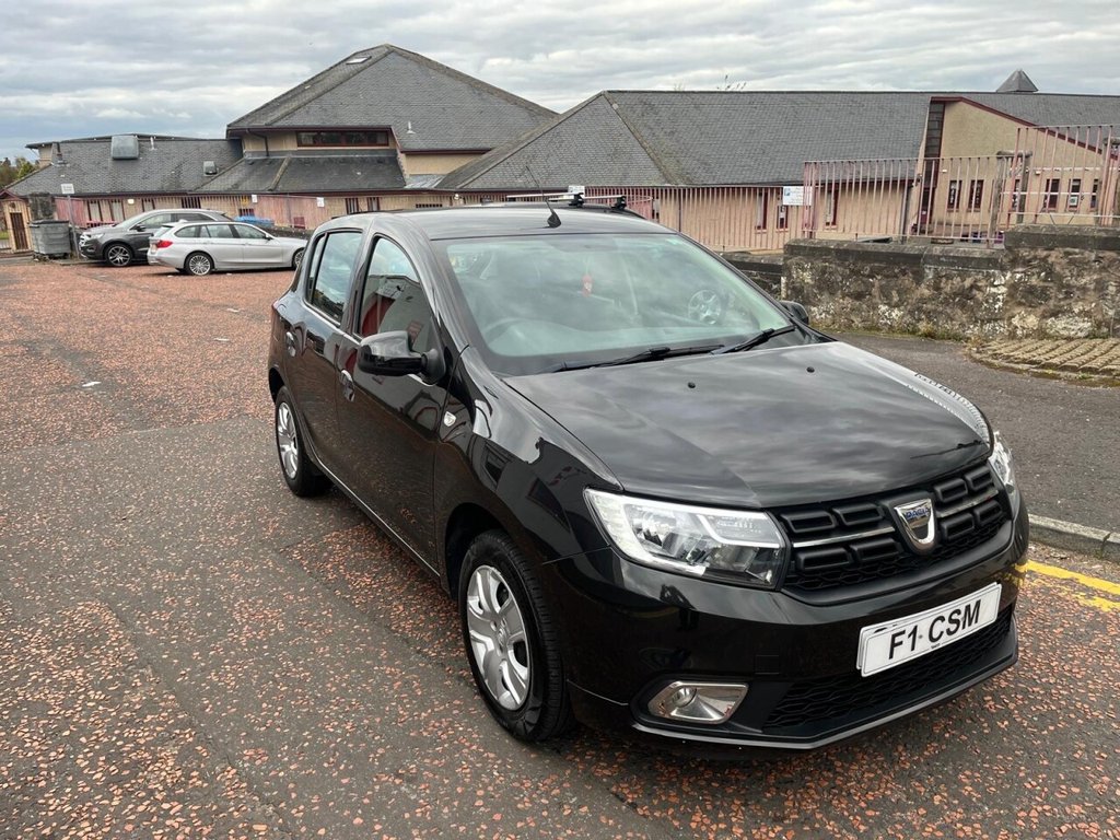 Used Dacia Sandero 2020 for sale - 76162747: Photo 2