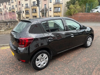 Used Dacia Sandero 2020 for sale - 76162747: Photo 3