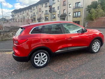 Used Renault Kadjar 2015 for sale - 75986861: Photo 2