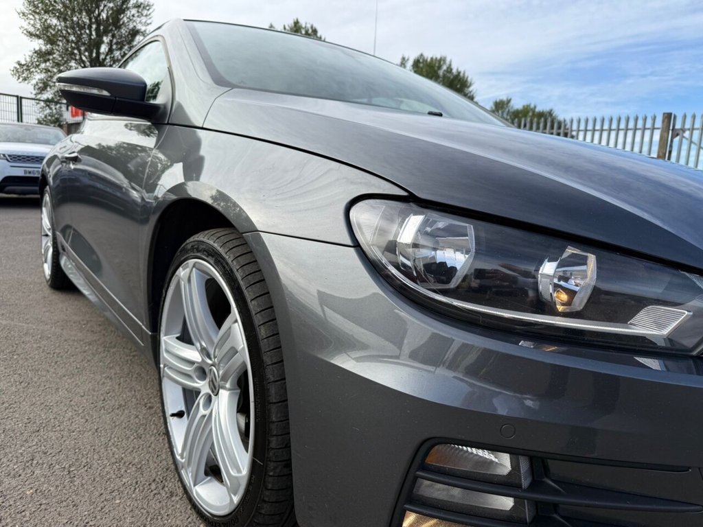 Used Volkswagen Scirocco 2015 for sale - 76162655: Photo 11