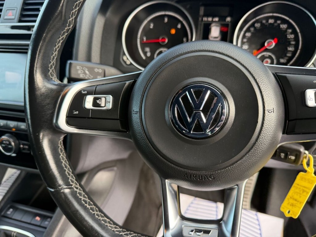Used Volkswagen Scirocco 2015 for sale - 76162655: Photo 26