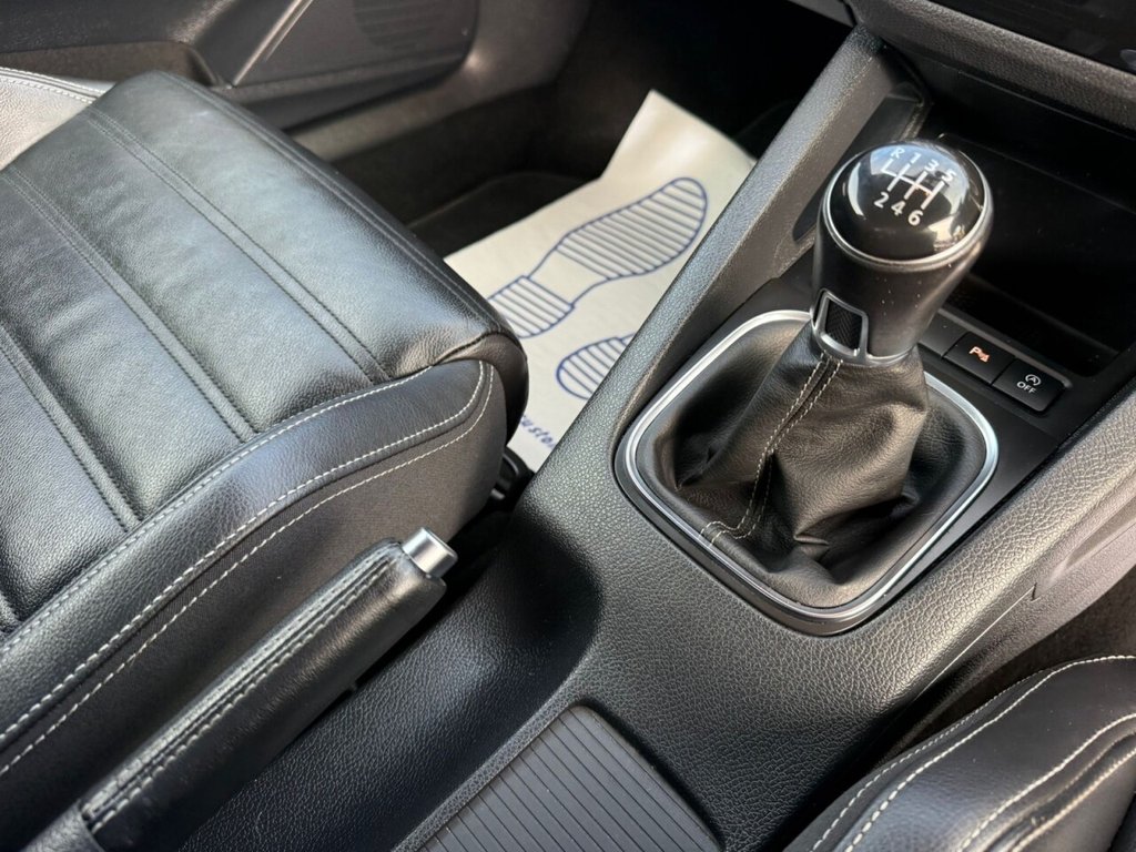 Used Volkswagen Scirocco 2015 for sale - 76162655: Photo 27