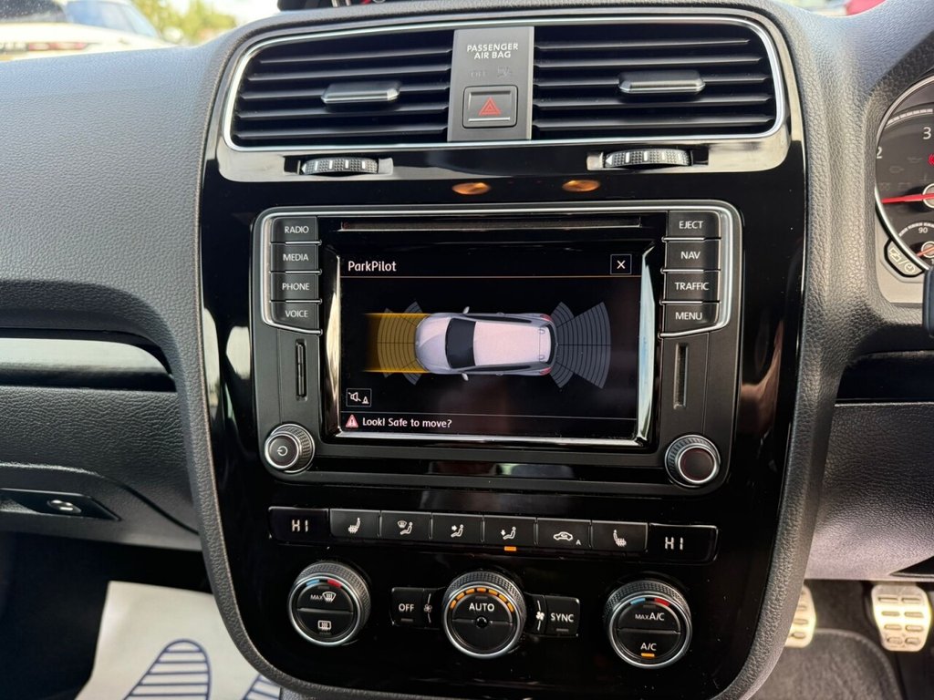Used Volkswagen Scirocco 2015 for sale - 76162655: Photo 30