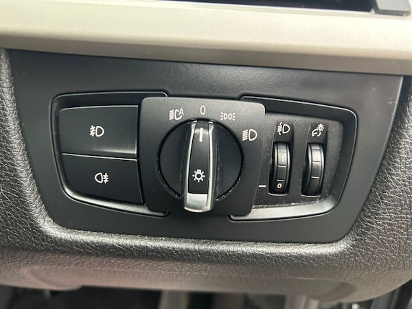 Used BMW 3 Series 2015 for sale - 72686129: Photo 12
