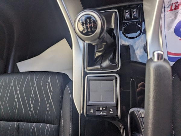 Used Mitsubishi Eclipse Cross 2018 for sale - 71200297: Photo 23