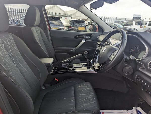 Used Mitsubishi Eclipse Cross 2018 for sale - 71200297: Photo 24