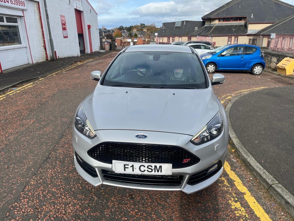 Used Ford Focus 2017 for sale - 76297085: Photo 8