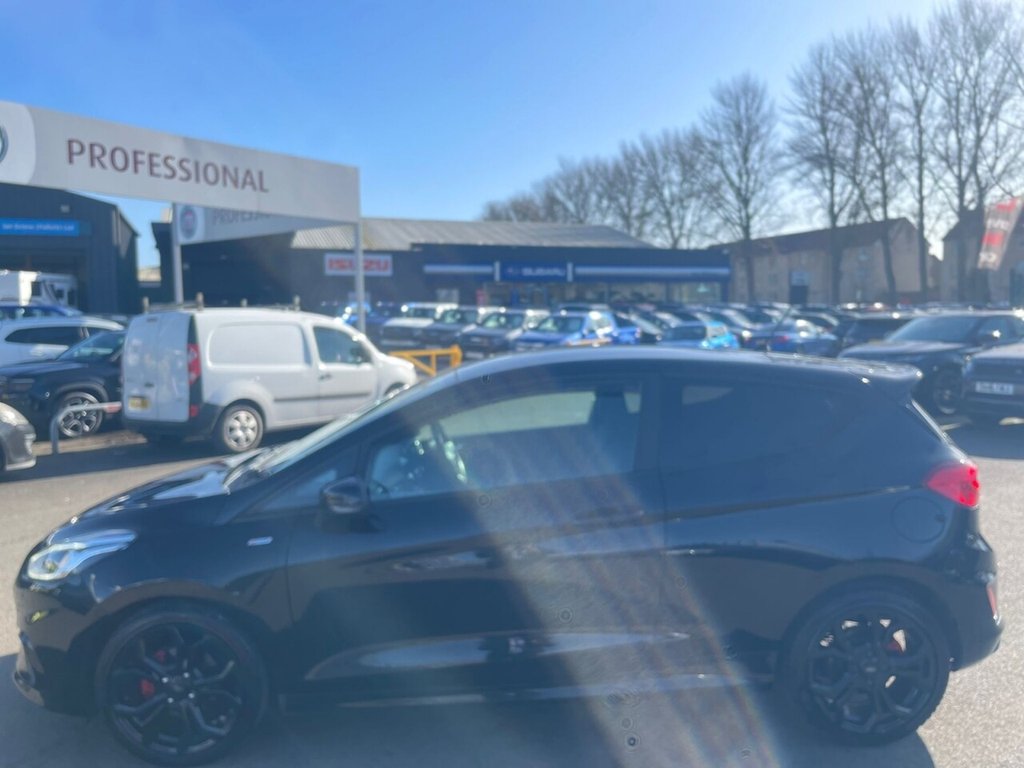 Used Ford Fiesta 2018 for sale - 77764576: Photo 11