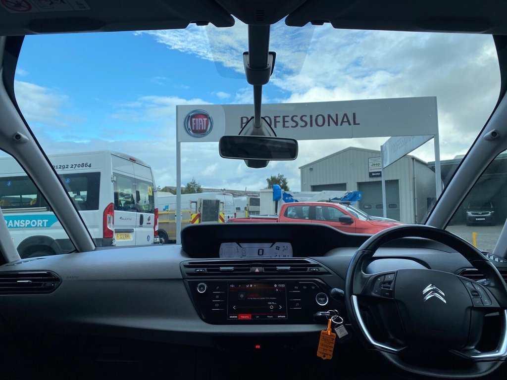 Used Citroen C4 Grand Picasso 2017 for sale - 76162895: Photo 32