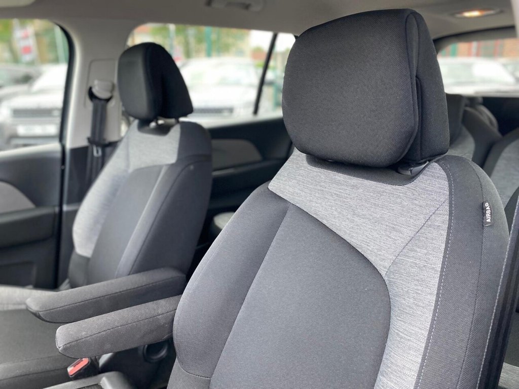 Used Citroen C4 Grand Picasso 2017 for sale - 76162895: Photo 38