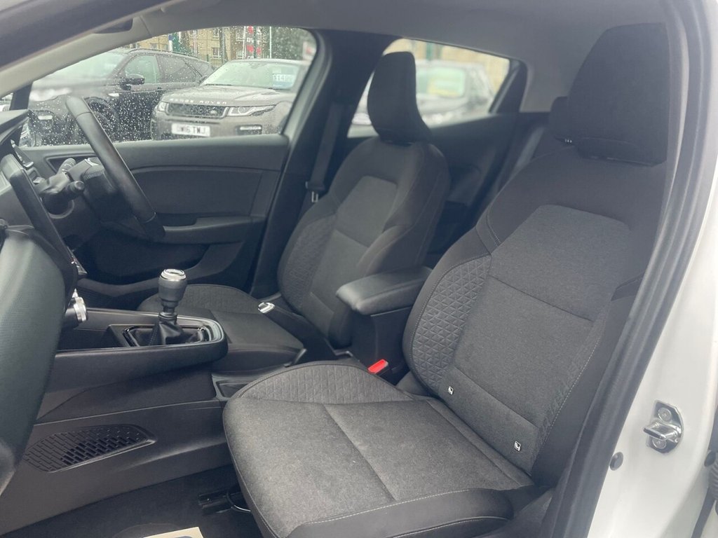 Used Renault Clio 2022 for sale - 77355711: Photo 19