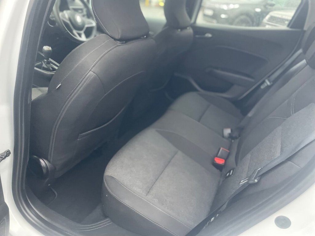 Used Renault Clio 2022 for sale - 77355711: Photo 31