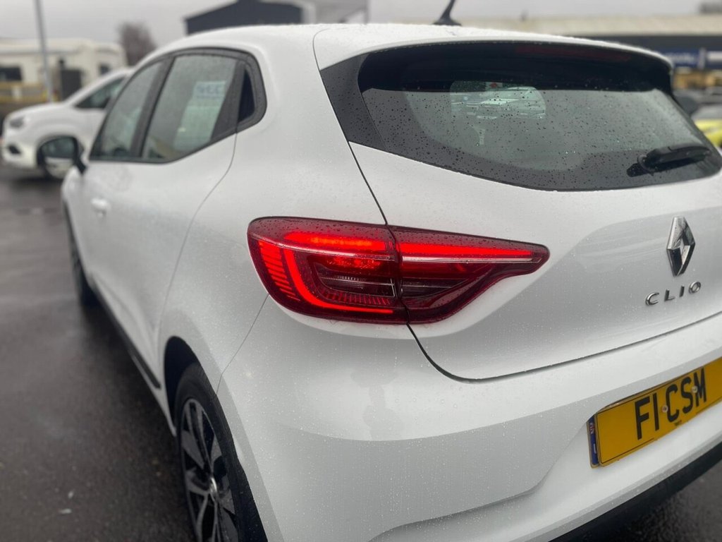 Used Renault Clio 2022 for sale - 77355711: Photo 8