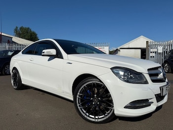 Used Mercedes-Benz C-Class 2014 for sale - 75527544: Photo