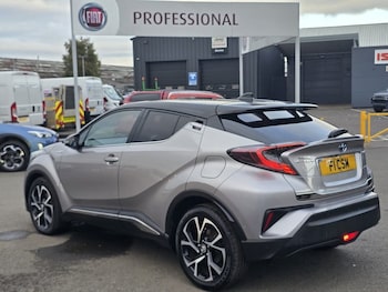 Used Toyota C-HR 2018 for sale - 76163559: Photo