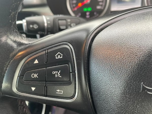 Used Mercedes-Benz C-Class 2017 for sale - 68216371: Photo 22