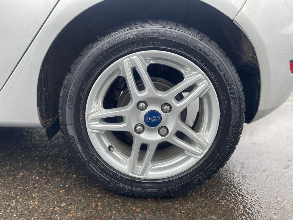 Used Ford Fiesta 2013 for sale - 77153201: Photo 10