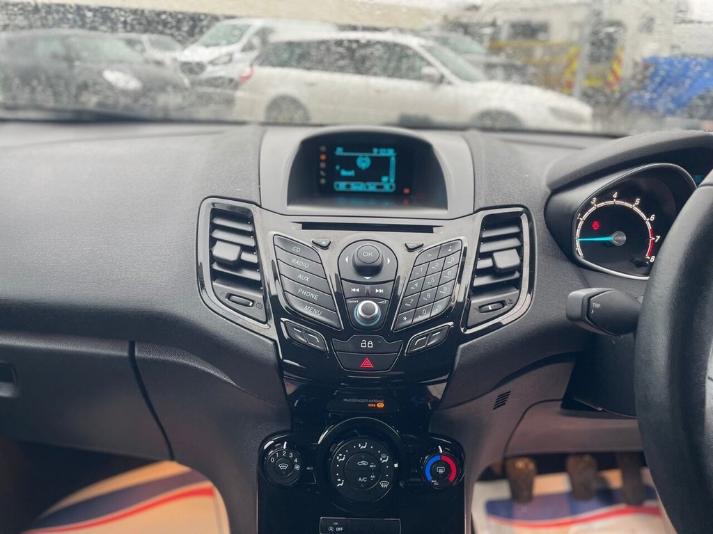 Used Ford Fiesta 2013 for sale - 77153201: Photo 15