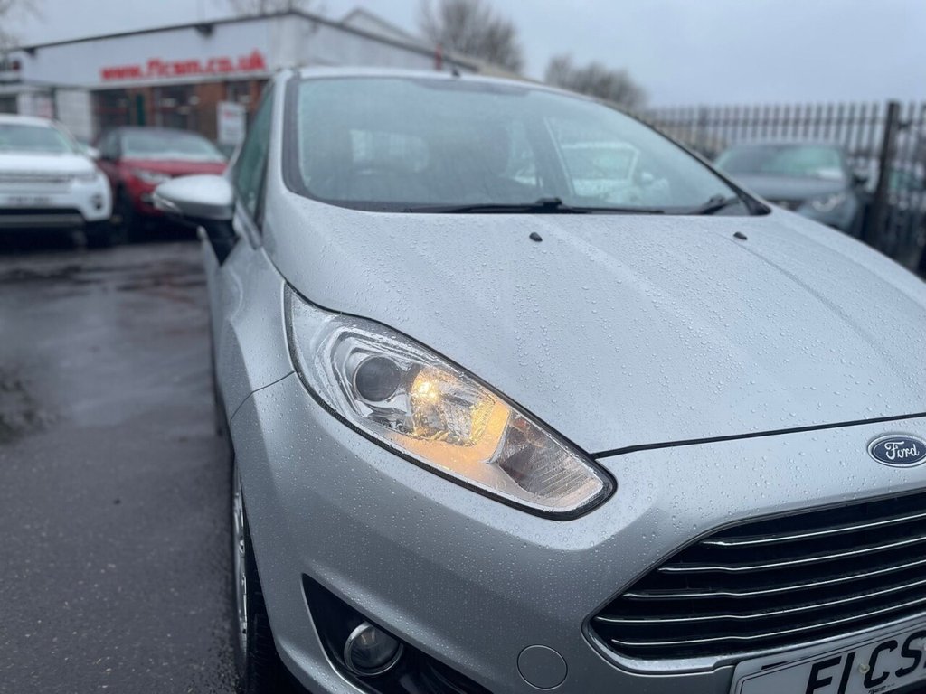 Used Ford Fiesta 2013 for sale - 77153201: Photo 3