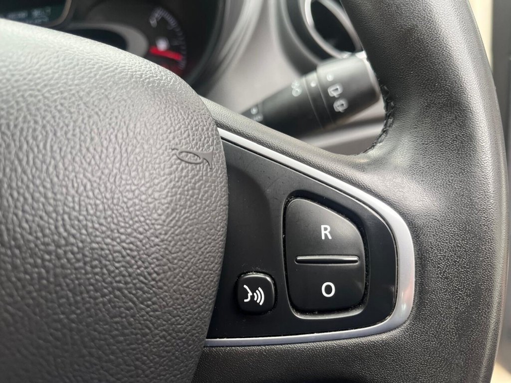 Used Renault Captur 2018 for sale - 76162713: Photo 23