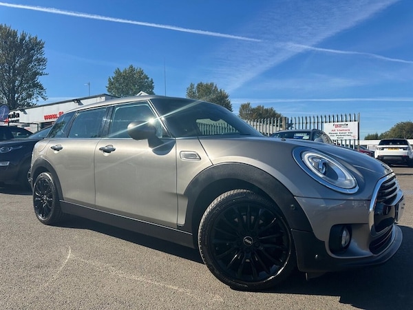 Used MINI Clubman 2018 for sale - 72349954: Photo 1