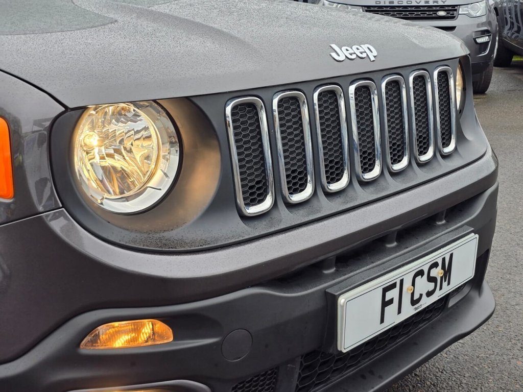 Used Jeep Renegade 2017 for sale - 77990873: Photo 5