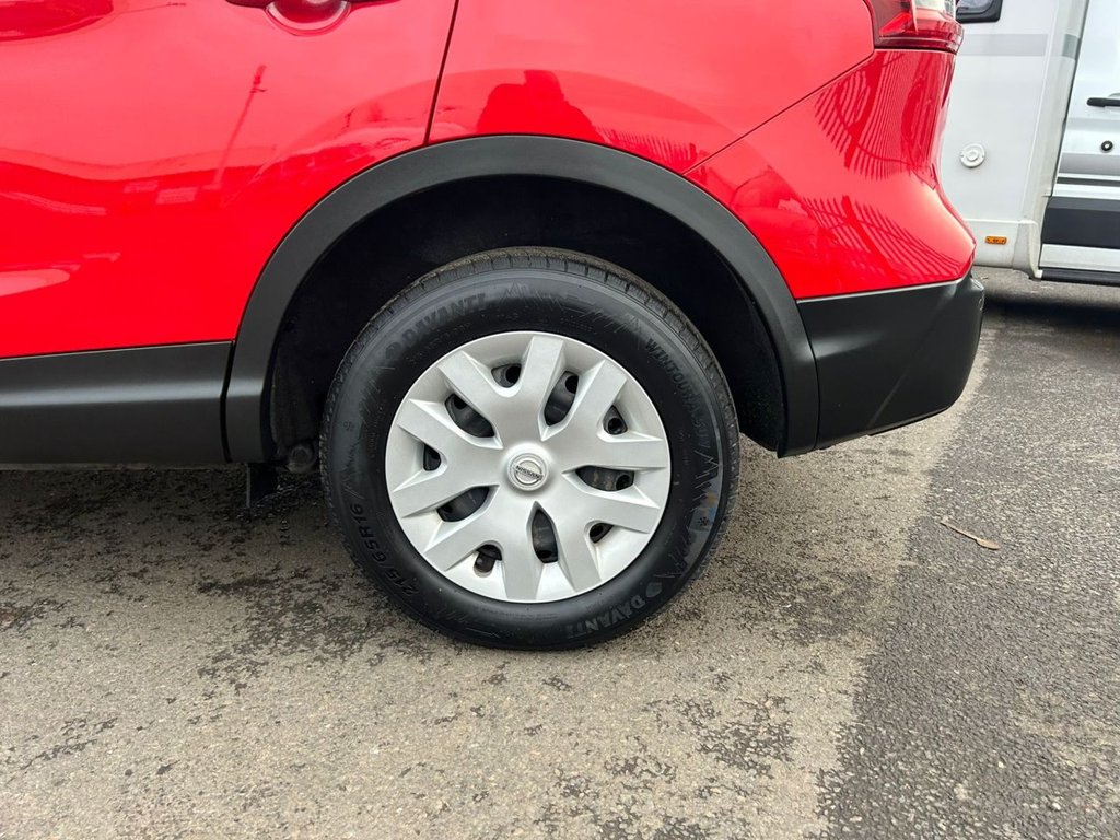 Used Nissan Qashqai 2017 for sale - 77668778: Photo 11