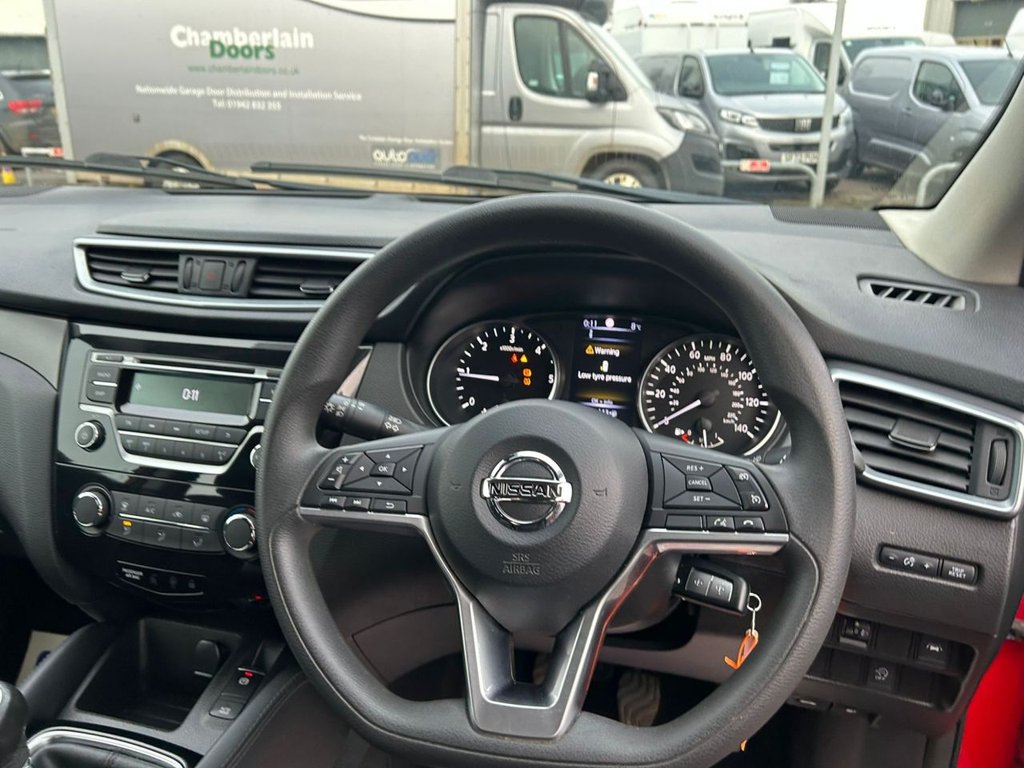 Used Nissan Qashqai 2017 for sale - 77668778: Photo 16