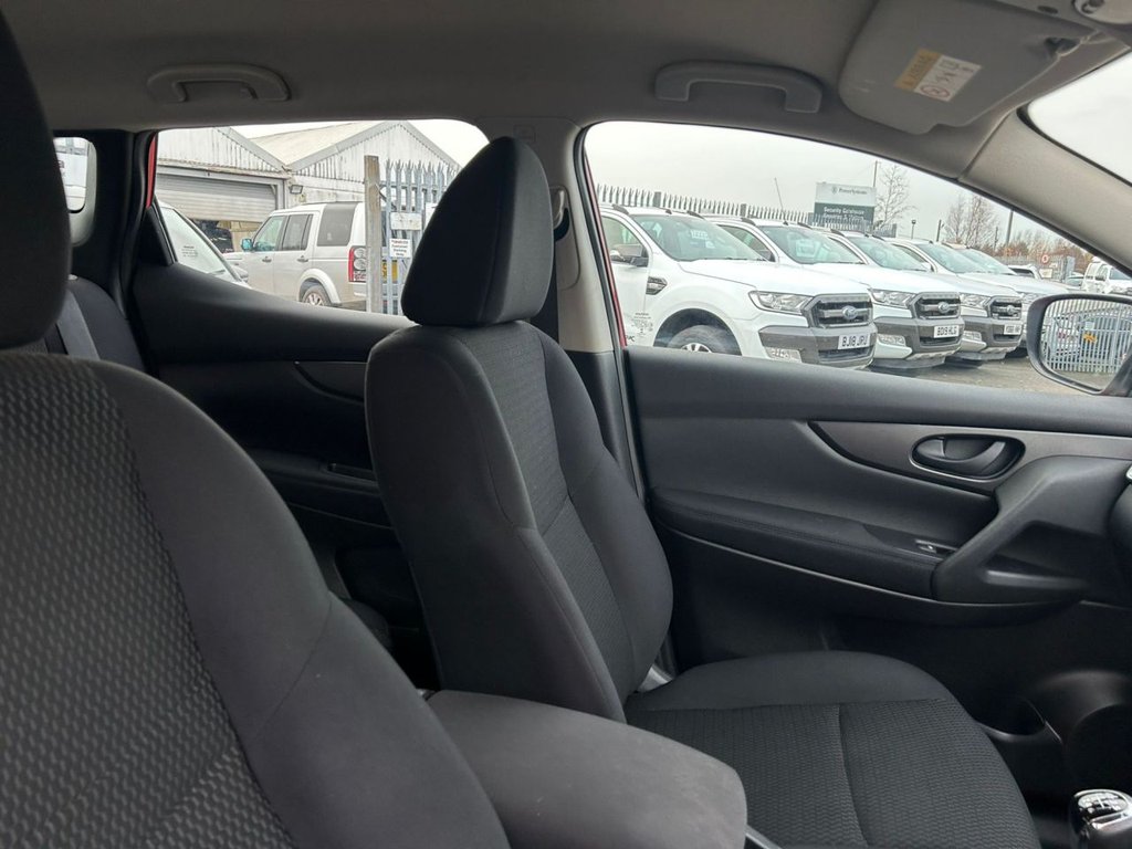 Used Nissan Qashqai 2017 for sale - 77668778: Photo 19