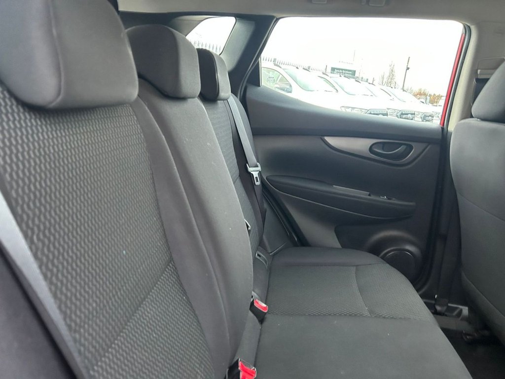 Used Nissan Qashqai 2017 for sale - 77668778: Photo 20