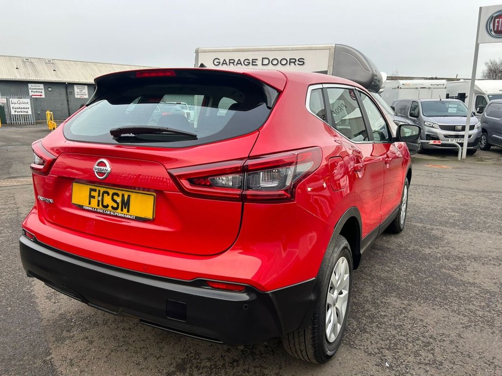 Used Nissan Qashqai 2017 for sale - 77668778: Photo 7