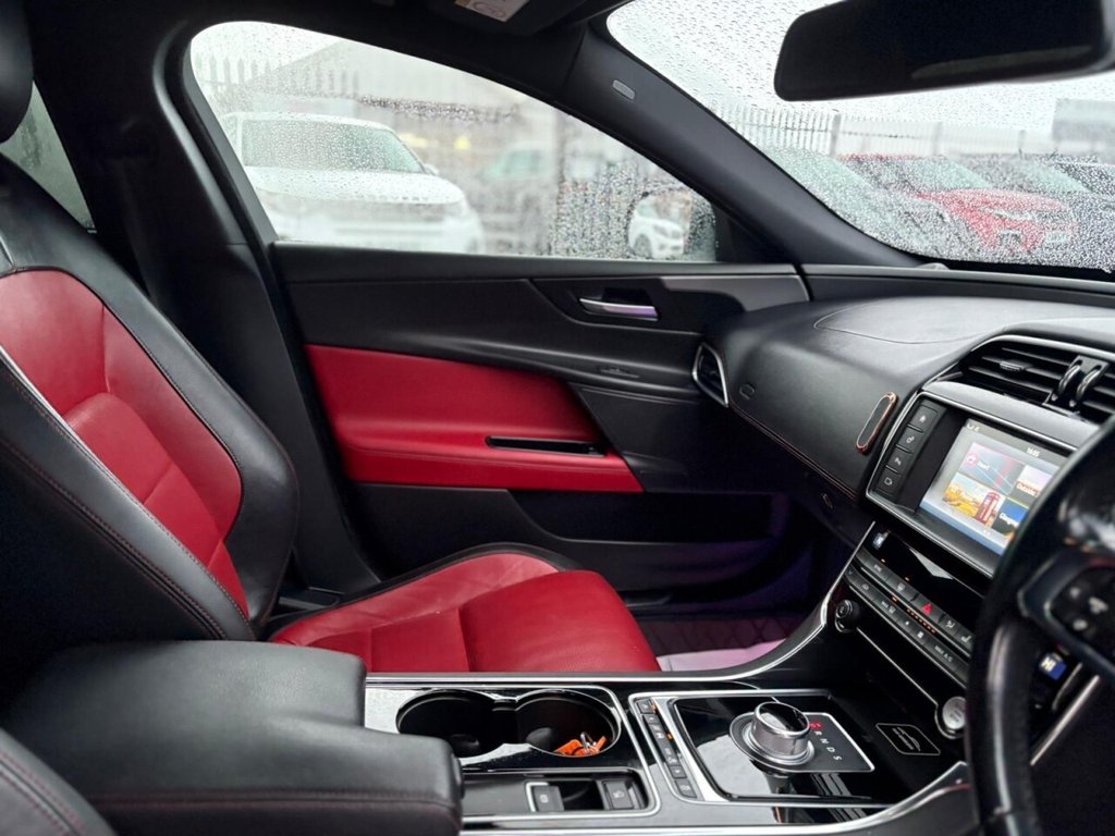 Used Jaguar XE 2015 for sale - 76654376: Photo 22