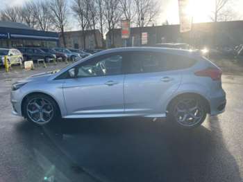 Used Ford Focus 2015 for sale - 72824105: Photo