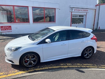 2013 (13) - 2.0T EcoBoost ST-3 Hatchback 5dr Petrol Manual Euro 5 (s/s) (250 ps)