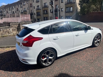 Used Ford Focus 2013 for sale - 75911359: Photo