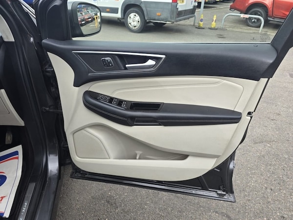 Used Ford Edge 2017 for sale - 75527543: Photo 17