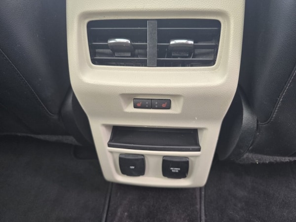 Used Ford Edge 2017 for sale - 75527543: Photo 32