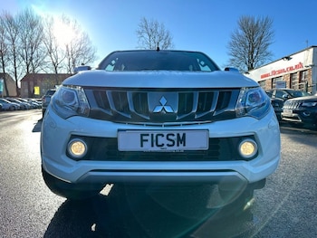 Used Mitsubishi L200 2019 for sale - 74028570: Photo